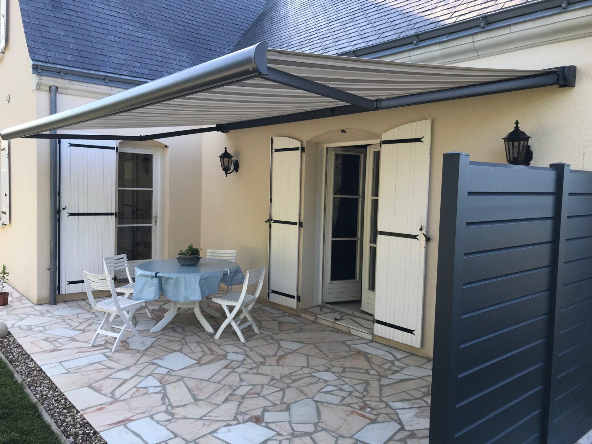 STORE BANNE COFFRE KE COMPACTO